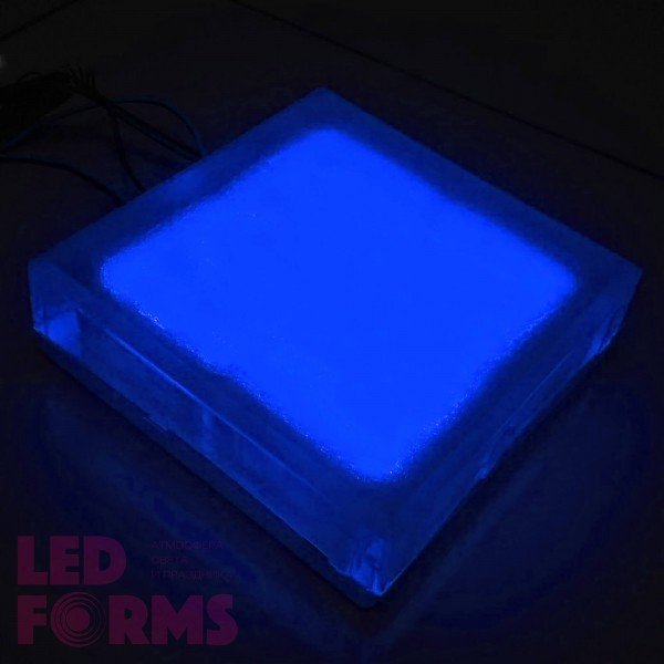 Светодиодная тротуарная плитка LED LUMBRUS 200x200x60 мм. синяя IP68 — Купить в интернет-магазине LED Forms