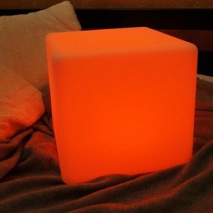 Светильник куб GLOW CUBE 40 см. разноцветный RGB с пультом ДУ IP65 220V — Купить в интернет-магазине LED Forms