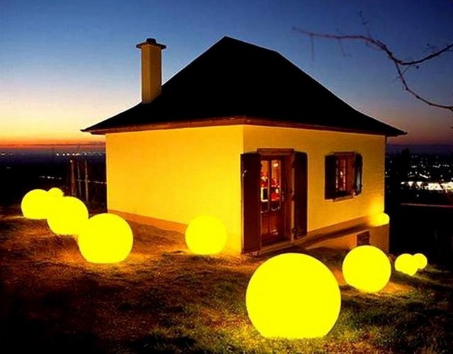 Купить уличные светильники-шары для освещения загородного дома в интернет-магазине ✨ LED Forms