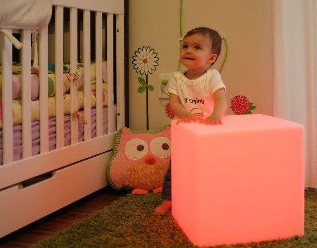 Напольные светящиеся LED-кубы