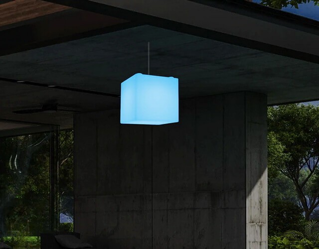 Купить подвесной светодиодный светильник LED куб 50 см с многоцветным РГБ свечением ✨ LED Forms