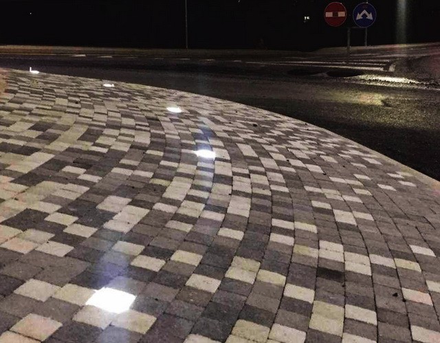 Купить квадратные уличные светильники в виде тротуарной плитки Светодиодная брусчатка ✨ LED Forms
