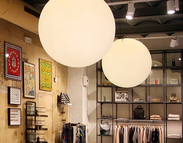 Купить подвесной пластиковый светильник шар 60 см в интернет-магазине ✨ LED Forms
